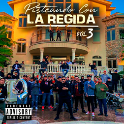 Fuerza Regida » Cita Con Un Invento Lyrics